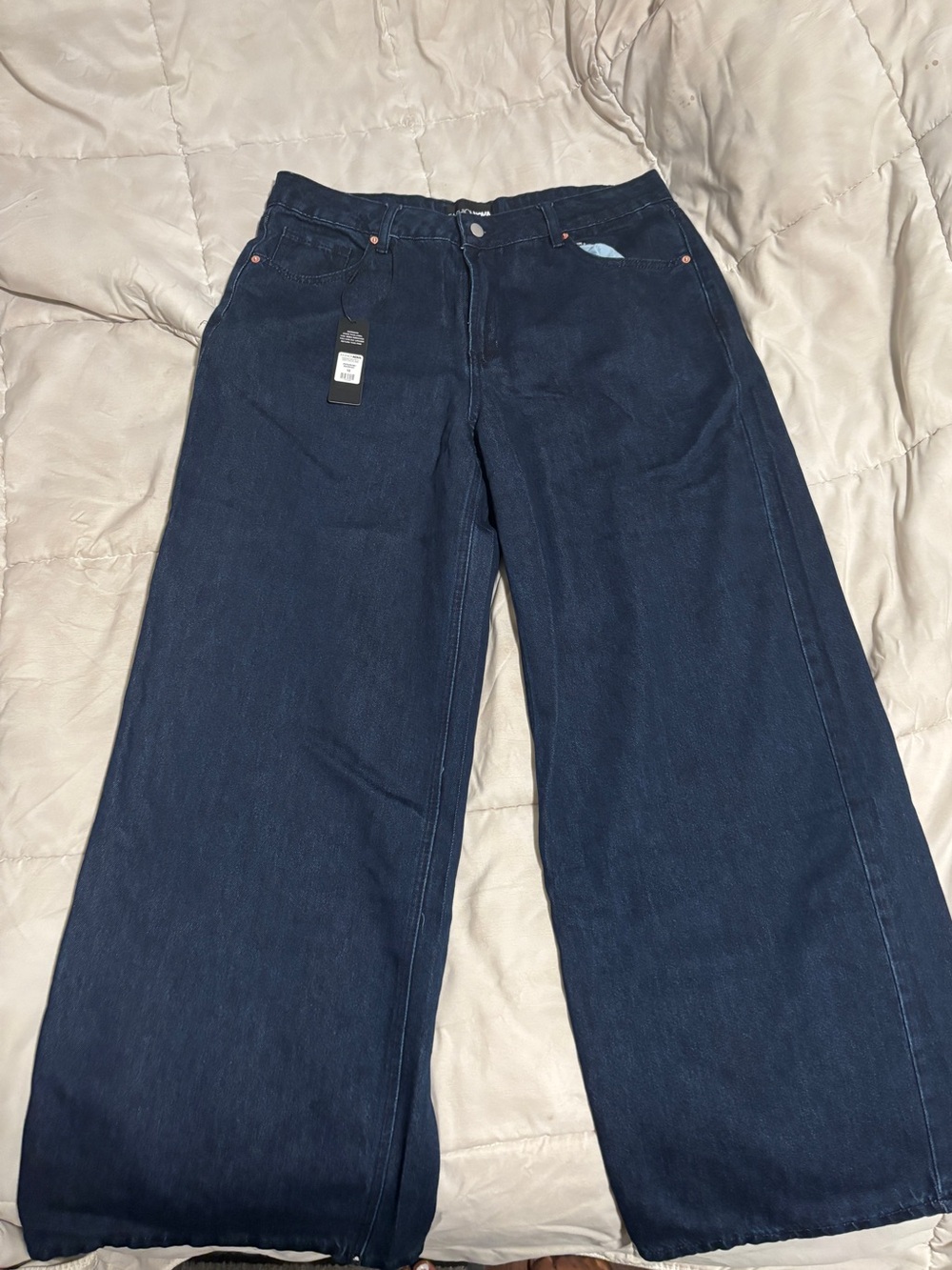 Fashion Nova Women’s Wide Leg Jeans in Dark Indigo
